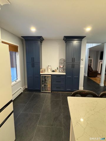 17 Tibbets Road, Seymour, CT 06483