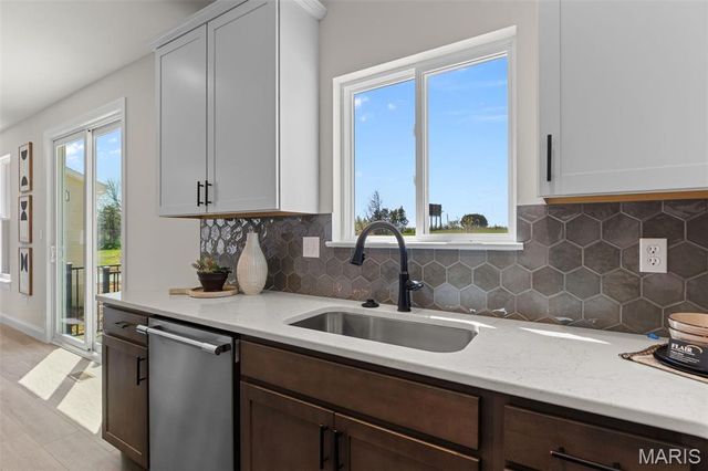 217 Bottlebrush Grove Court, Cottleville, MO 63304