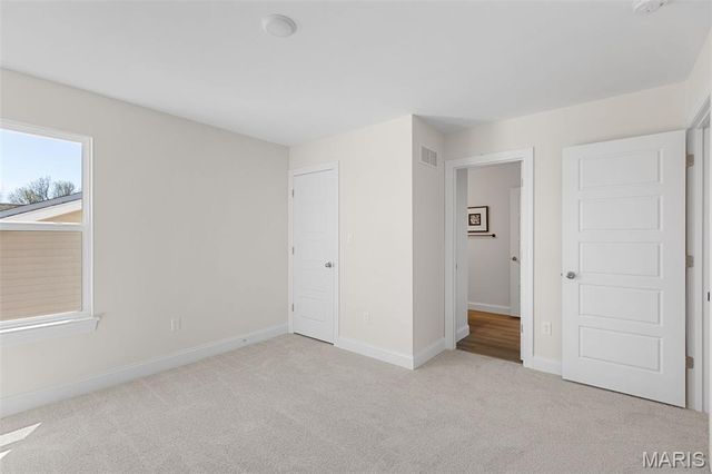 217 Bottlebrush Grove Court, Cottleville, MO 63304