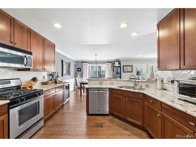 12826 Mayfair Way E, Englewood, CO 80112