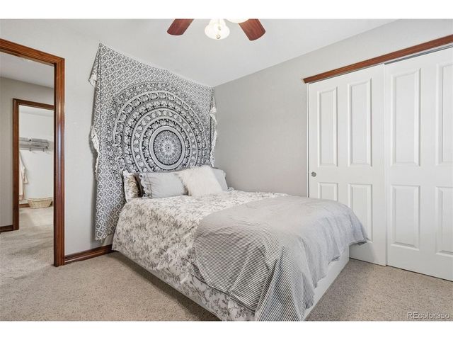 12826 Mayfair Way E, Englewood, CO 80112