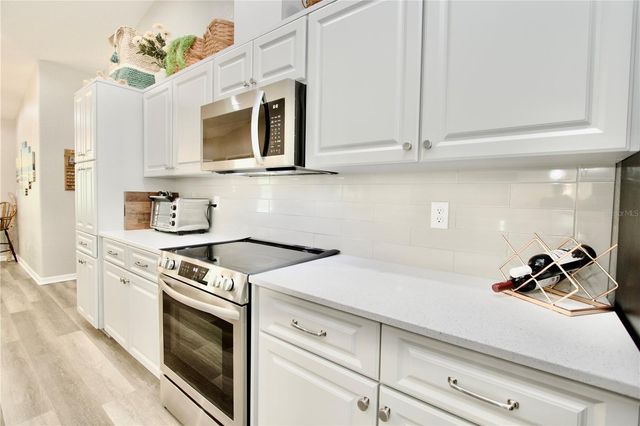 270 JACKSON AVENUE, Brooksville, FL 34604