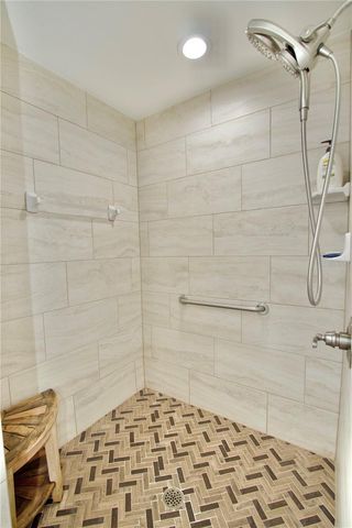 270 JACKSON AVENUE, Brooksville, FL 34604