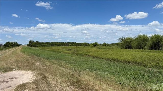000 N Sunflower Road, Edcouch, TX 78538