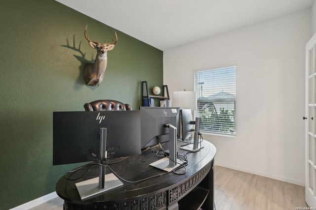 9062 Austin, Seguin, TX 78155