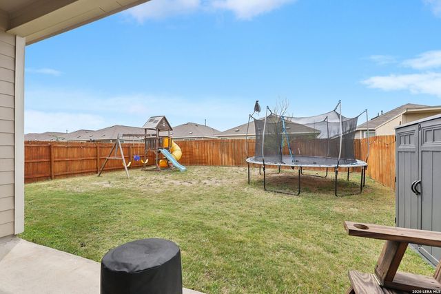 9062 Austin, Seguin, TX 78155