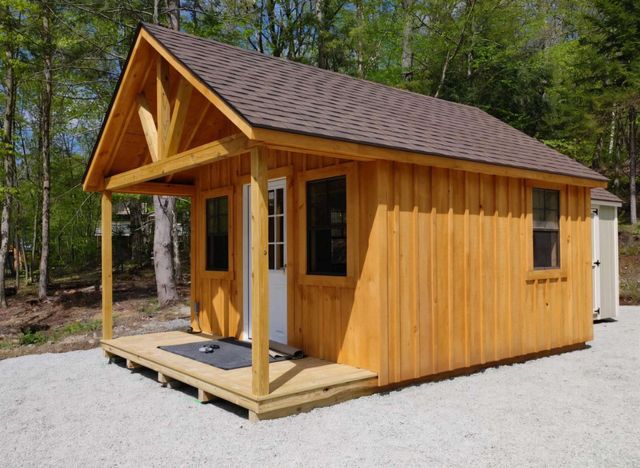 156 White Birch Road, Morristown, VT 05661