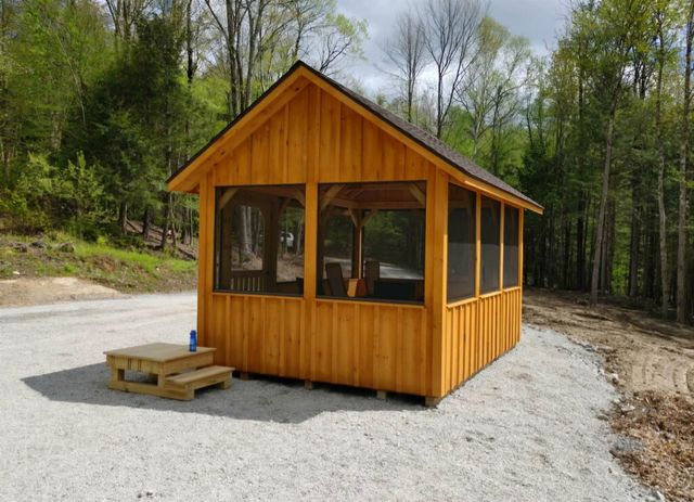 156 White Birch Road, Morristown, VT 05661