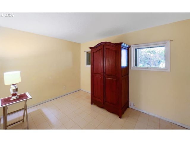 113 RIDGE CREST Rd, Gleneden Beach, OR 97388