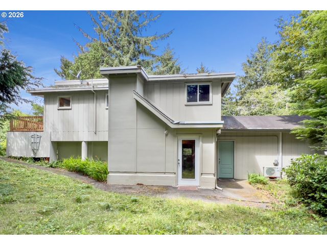 113 RIDGE CREST Rd, Gleneden Beach, OR 97388
