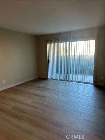 200 E Alessandro 103, Riverside, CA 92508