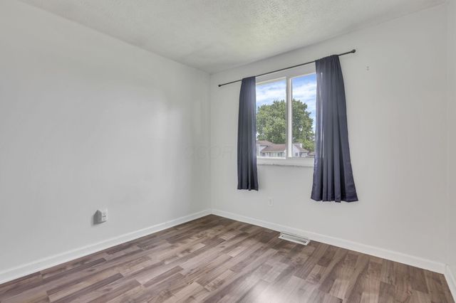 1791 Flinthill Drive, Columbus, OH 43223