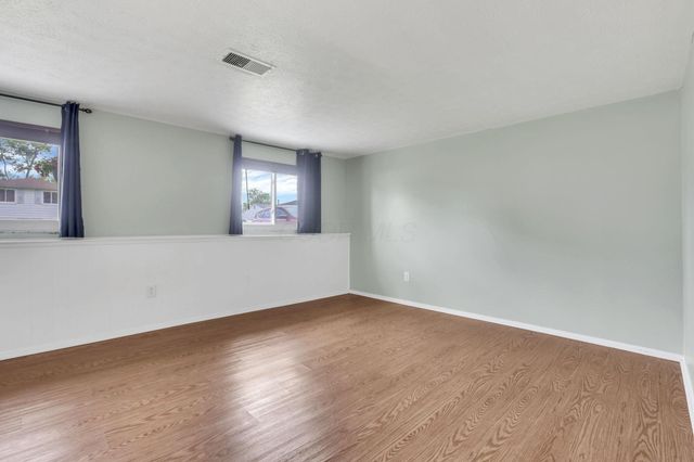 1791 Flinthill Drive, Columbus, OH 43223
