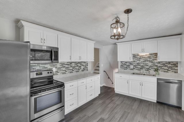 1791 Flinthill Drive, Columbus, OH 43223