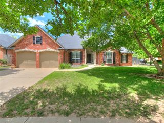 4901 Cypress Lake Drive, Norman, OK 73072