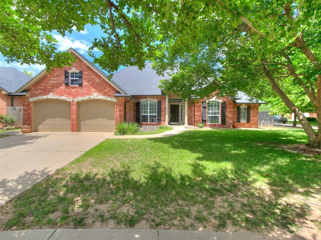 4901 Cypress Lake Drive, Norman, OK 73072