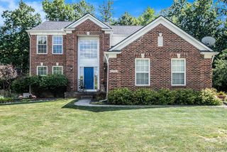 6320 Knob Bend Drive, Grand Blanc, MI 48439