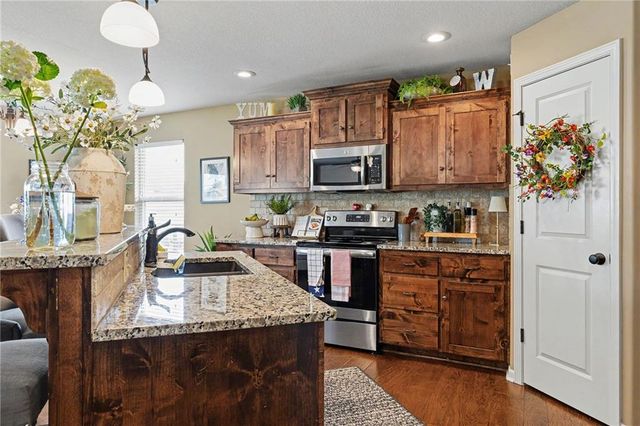 5014 N White Avenue, Kansas City, MO 64119