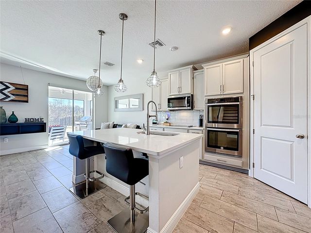 2501 SKY STONE COURT, Oakland, FL 34787