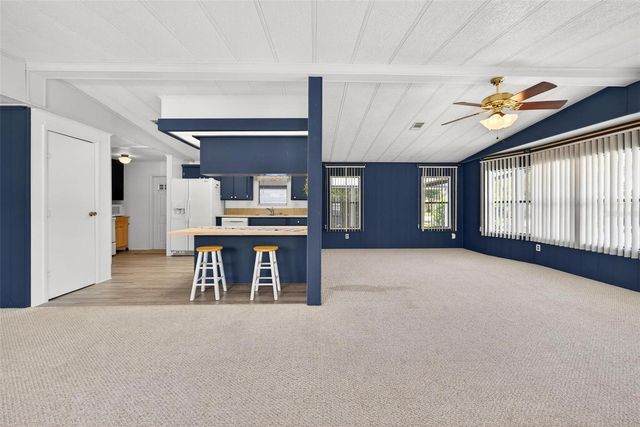 1342 ELKHART CIRCLE, Tavares, FL 32778