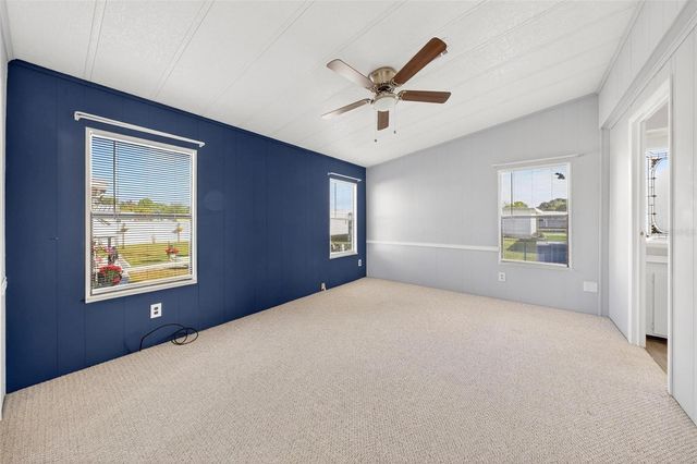 1342 ELKHART CIRCLE, Tavares, FL 32778