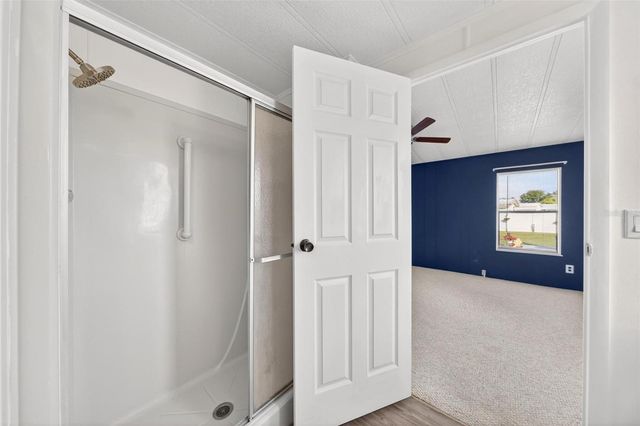 1342 ELKHART CIRCLE, Tavares, FL 32778