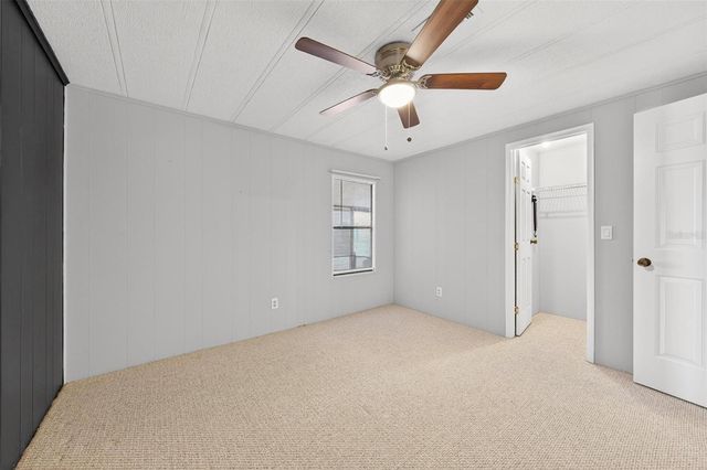 1342 ELKHART CIRCLE, Tavares, FL 32778