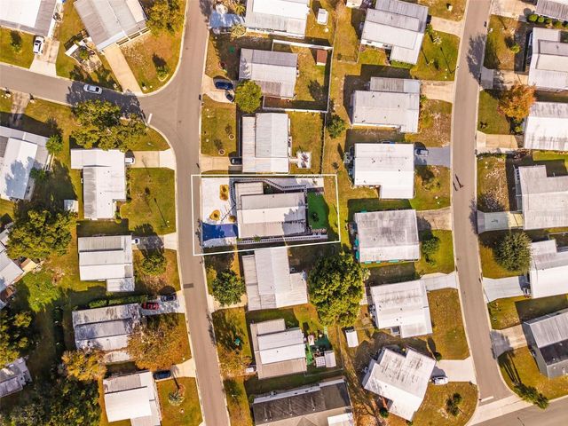 1342 ELKHART CIRCLE, Tavares, FL 32778