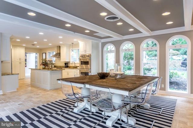 1121 WINDING DR, Cherry Hill, NJ 08003