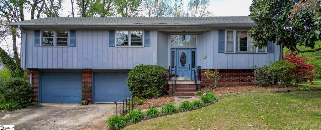 108 Furman View Drive, Greenville, SC 29609