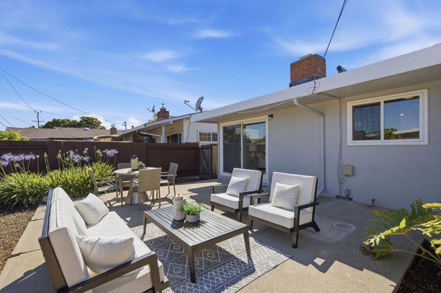 1358 Claudia Avenue, San Mateo, CA 94403