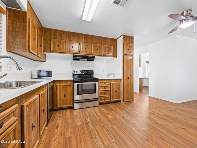 6948 W ZOE ELLA Way, Peoria, AZ 85382