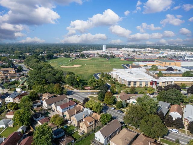 2508 Kenilworth Avenue, Berwyn, IL 60402