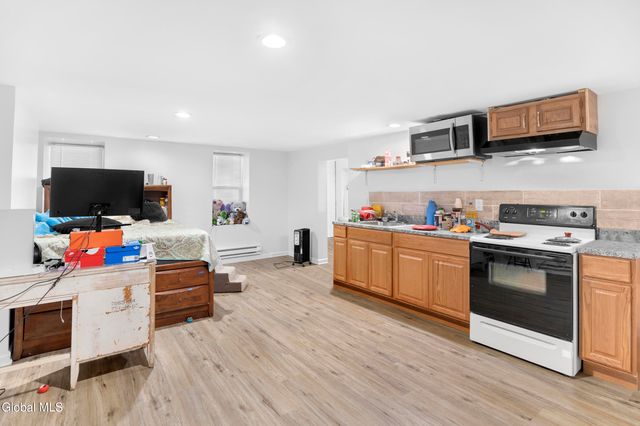 126 4th Avenue, Albany, NY 12202