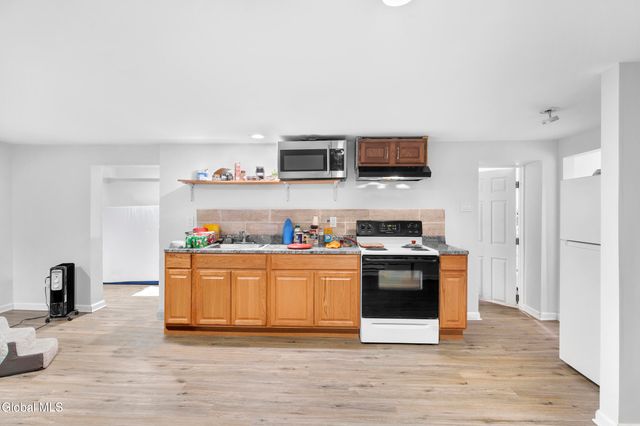 126 4th Avenue, Albany, NY 12202