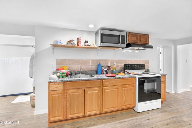 126 4th Avenue, Albany, NY 12202