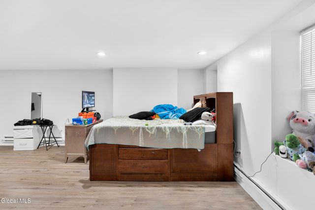 126 4th Avenue, Albany, NY 12202