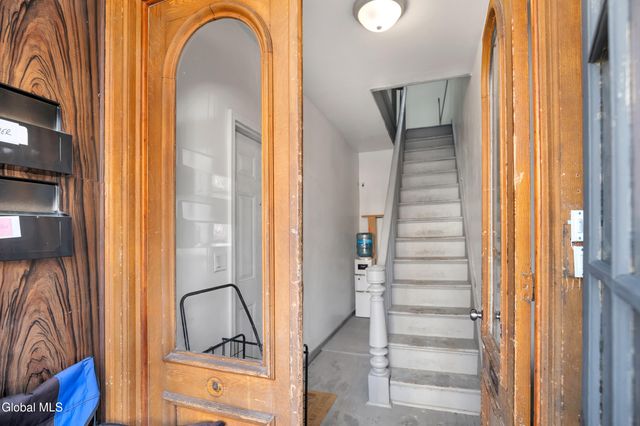 126 4th Avenue, Albany, NY 12202