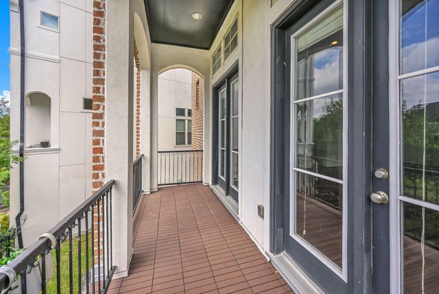 9644 Knight Road, Houston, TX 77045