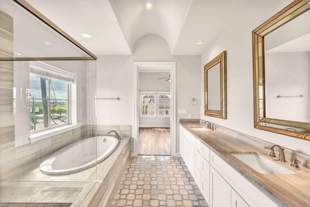 9644 Knight Road, Houston, TX 77045