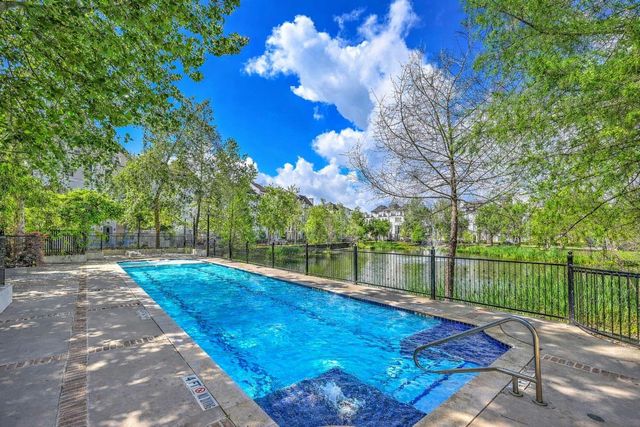 9644 Knight Road, Houston, TX 77045