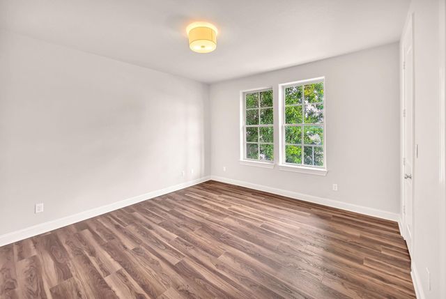 9644 Knight Road, Houston, TX 77045