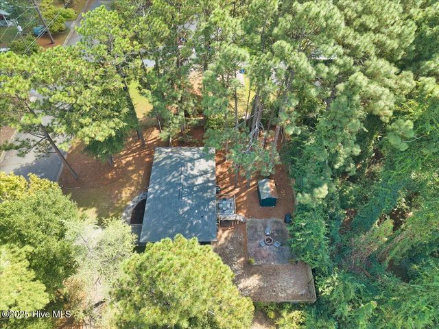 580 W Maine Avenue, Southern Pines, NC 28387
