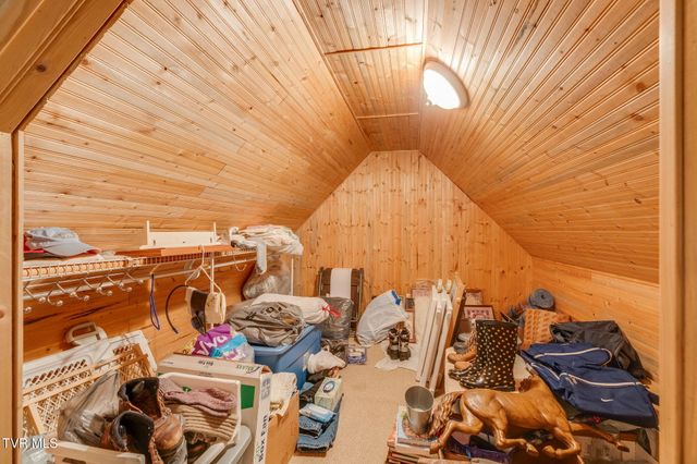 123 Mashburn Lane, Erwin, TN 37650