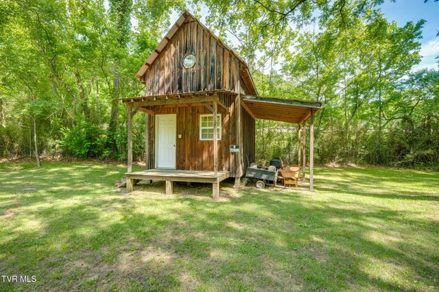 123 Mashburn Lane, Erwin, TN 37650
