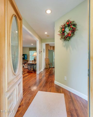 123 Mashburn Lane, Erwin, TN 37650