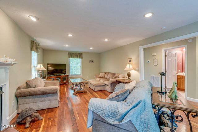 123 Mashburn Lane, Erwin, TN 37650