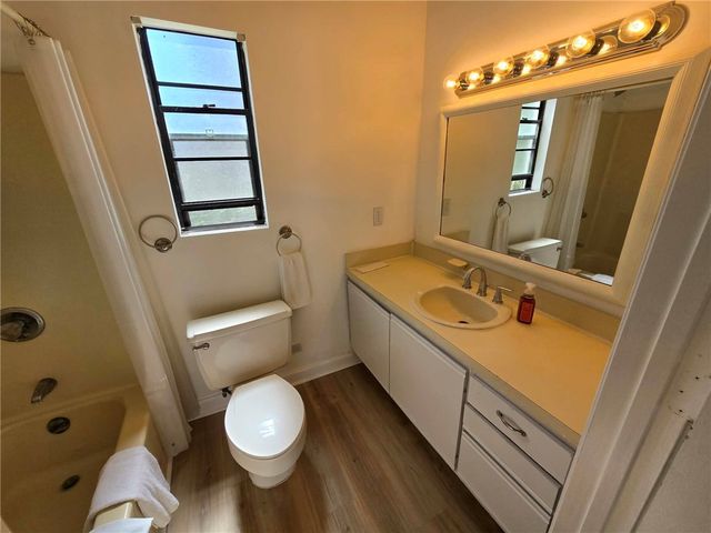 1955 10th Place, Vero Beach, FL 32960