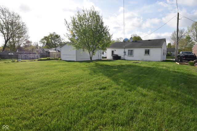 116 Ellis Drive, Greenfield, IN 46140