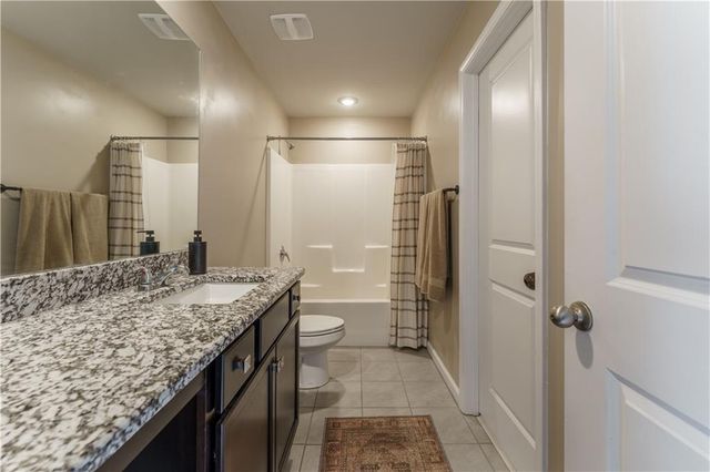 5987 Park Bay Court, Flowery Branch, GA 30542